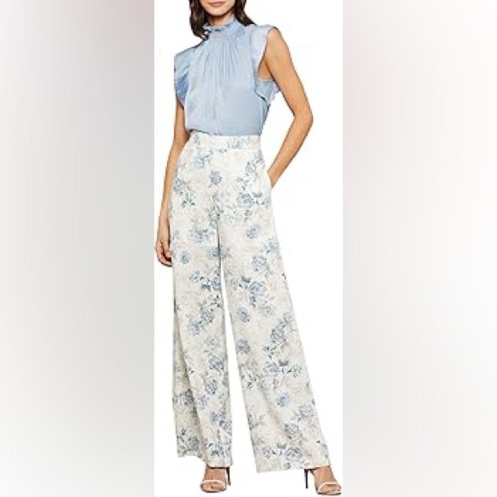 BCBGMaxAzria Cream and Blue Wide Leg Pants